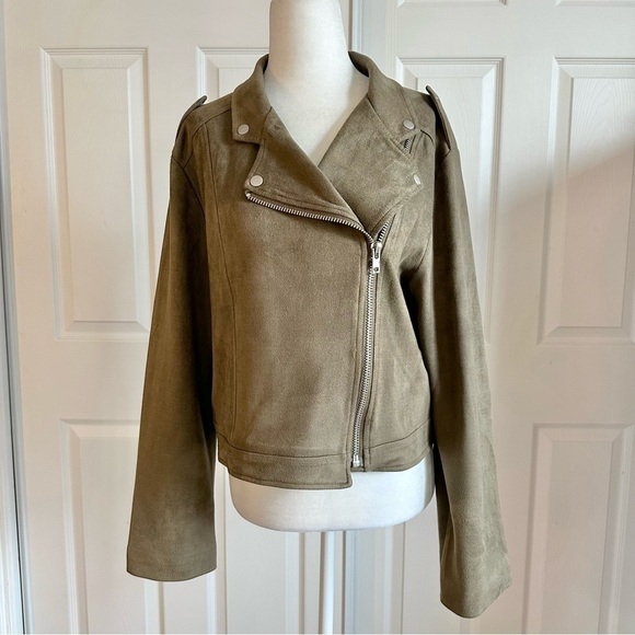 Sadie & Sage Taupe Faux Suede Asymmetrical Zip Moto Jacket - Picture 1 of 7